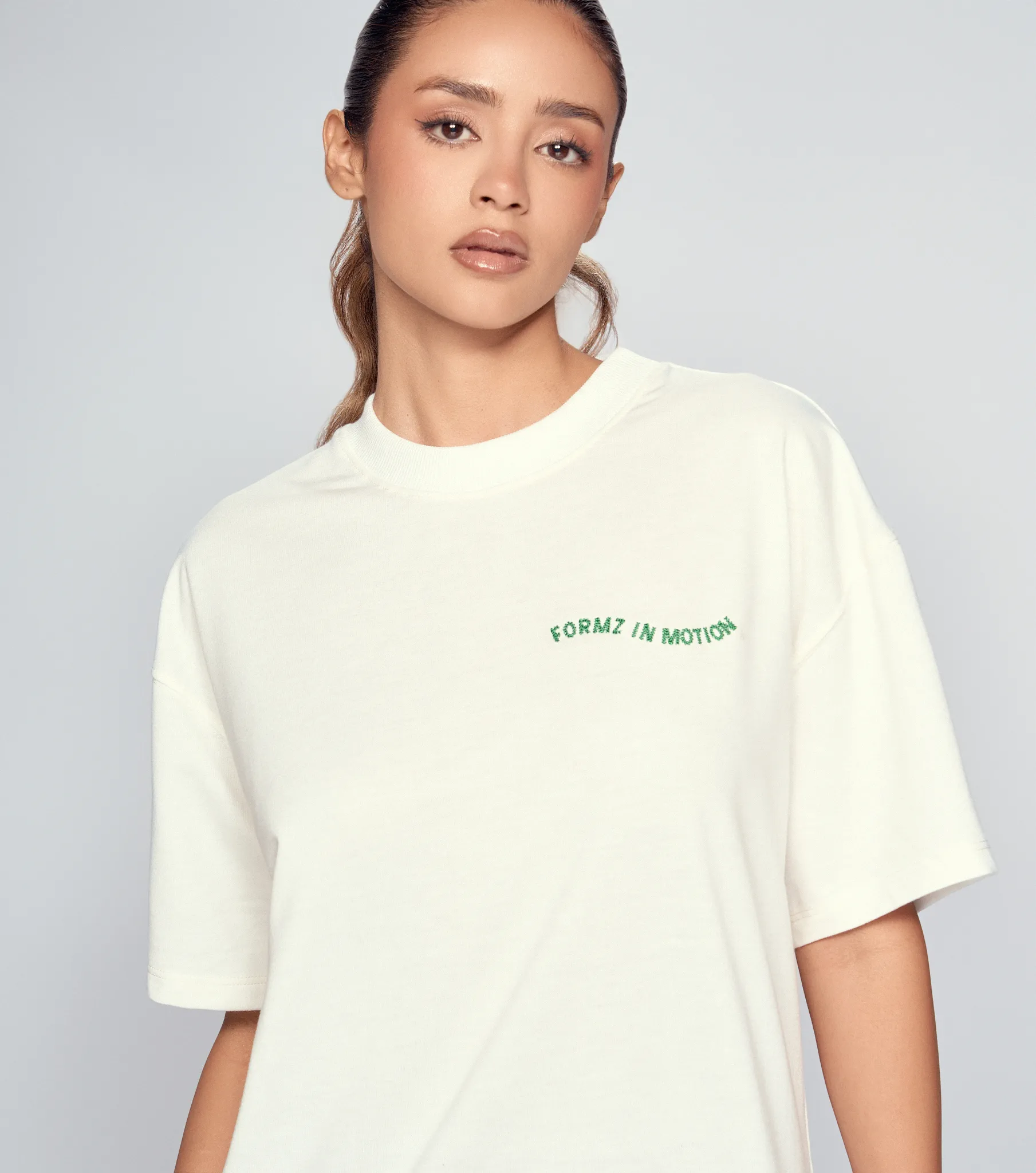 Kendal T Shirt Oversize Bordada TyperAR