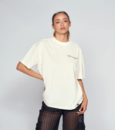 Kendal T Shirt Oversize Bordada TyperAR