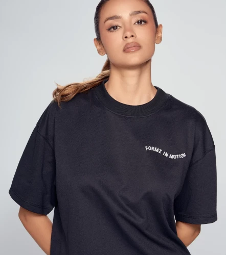 Kendal T Shirt Oversize Bordada TyperNG