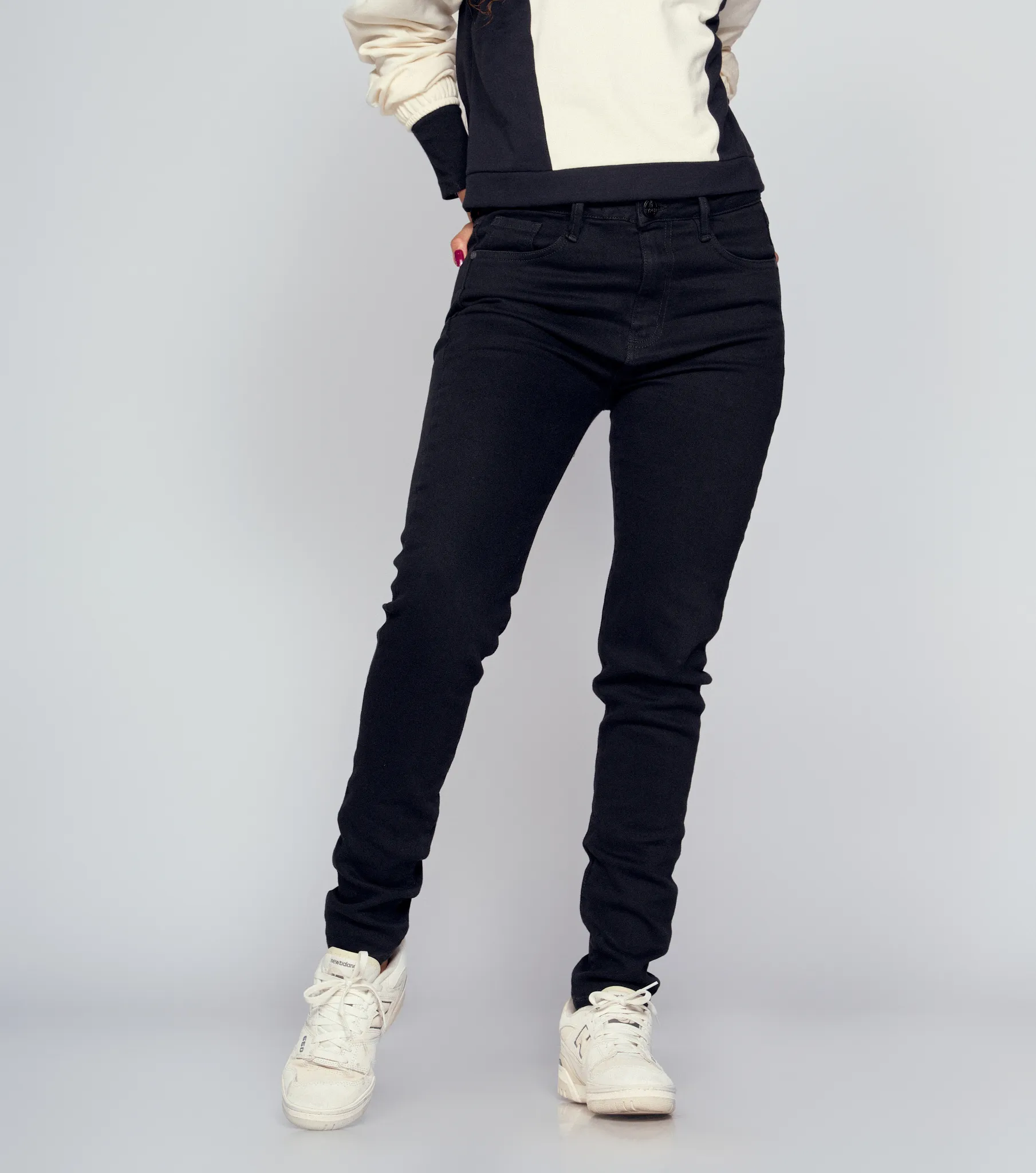 Naomi Jean Skinny Negro TyperNG