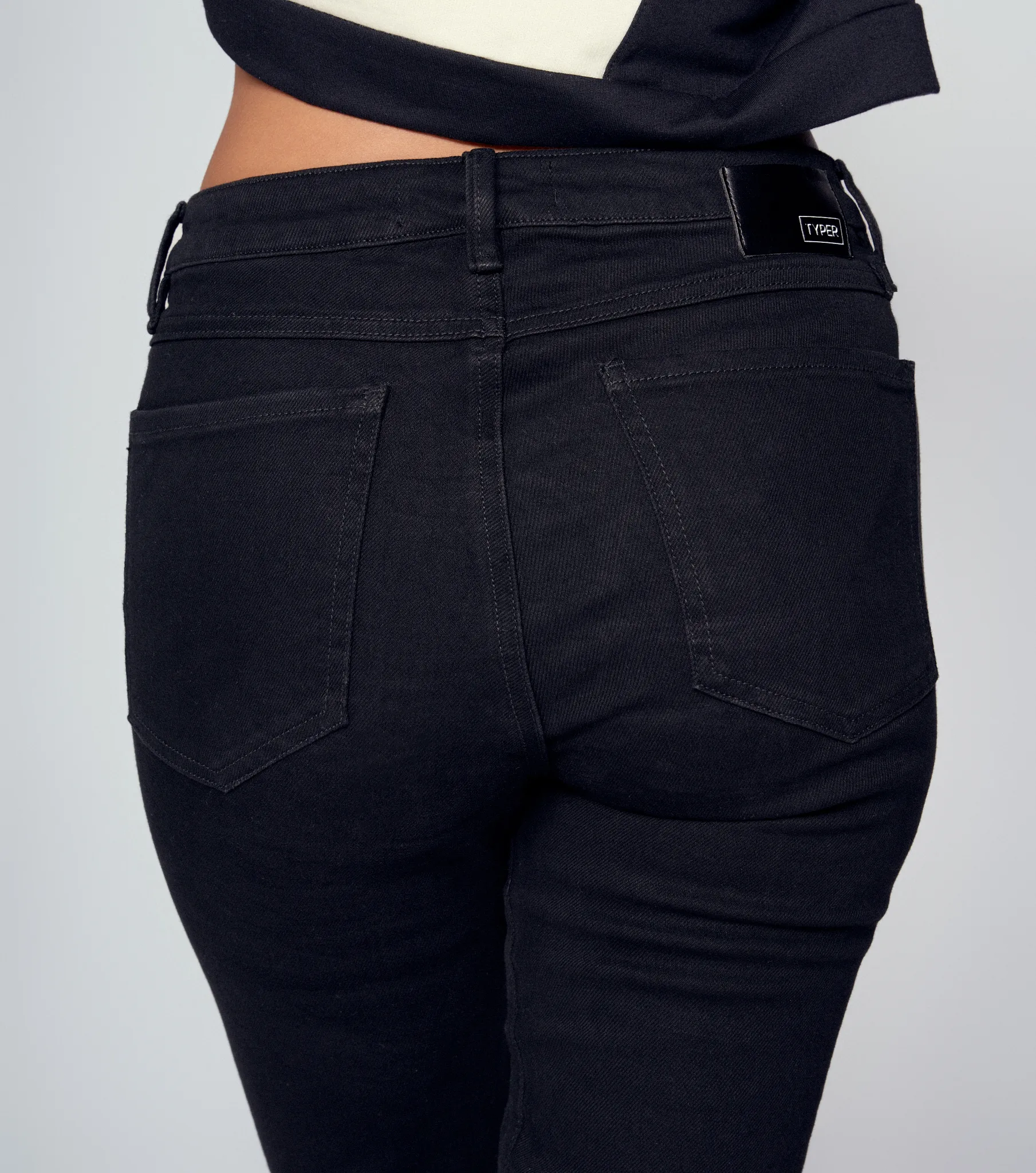 Naomi Jean Skinny Negro Typer 834339 NG