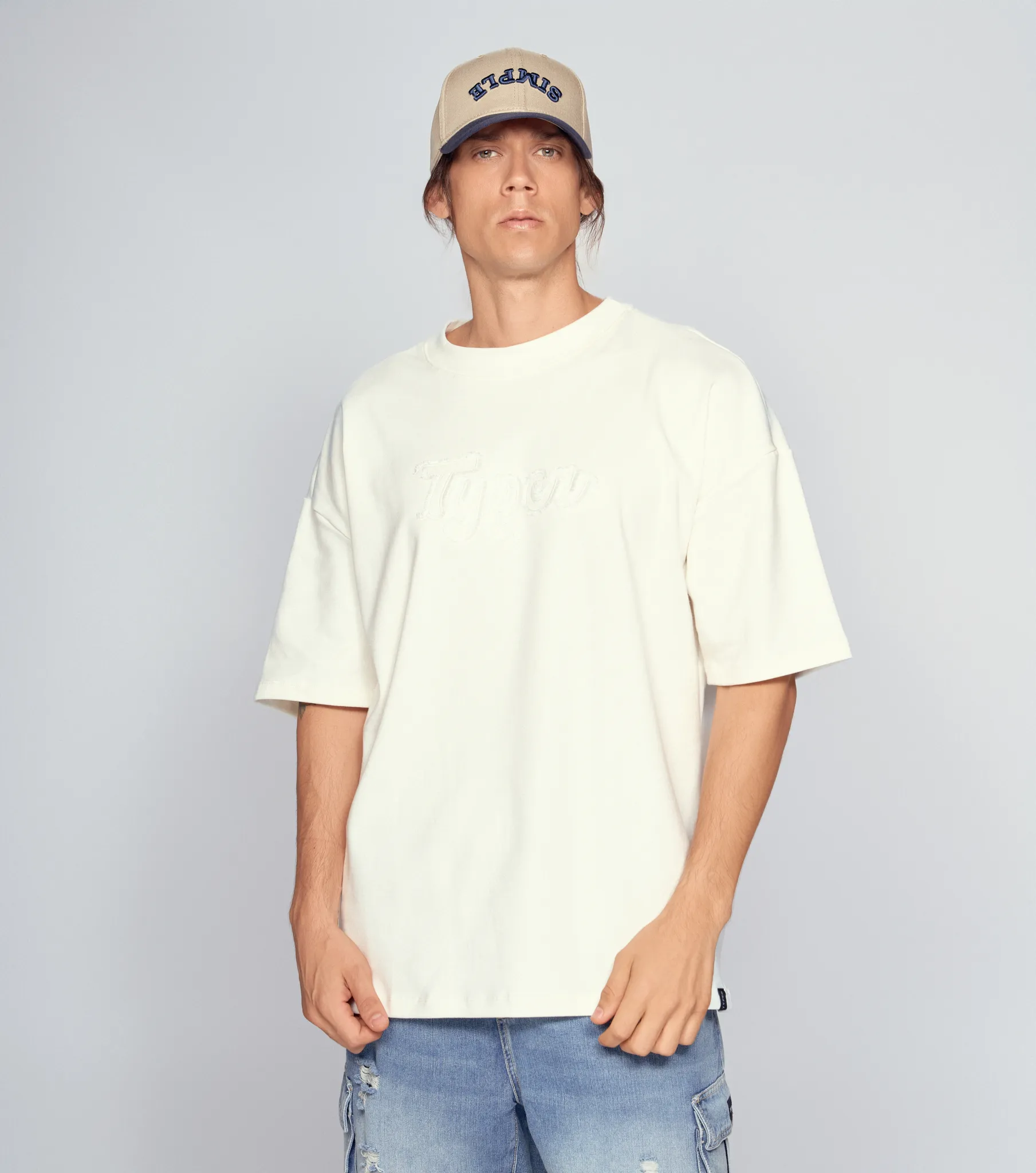 Oliver T Shirt Oversize Bordada TyperBH