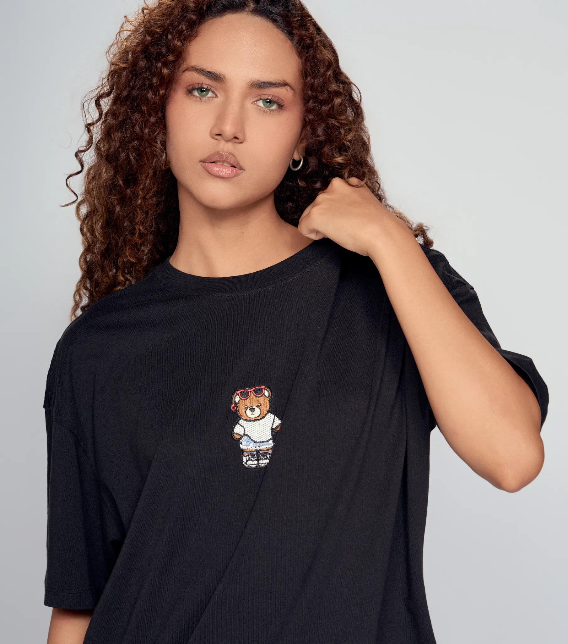T Shirt Luisa Bordada TyperNG