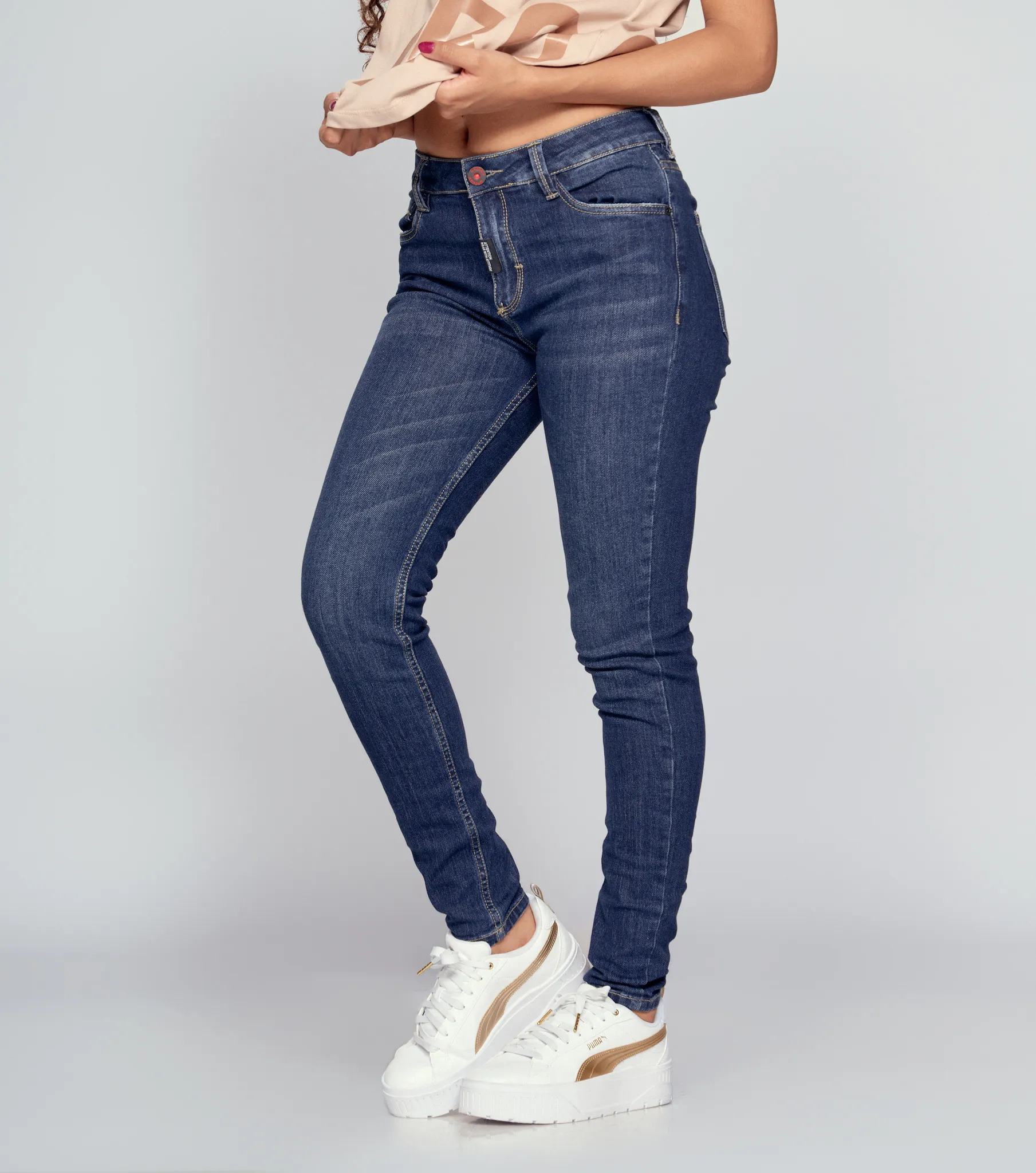 Tamsin Jean Skinny Femenino GroggyAO