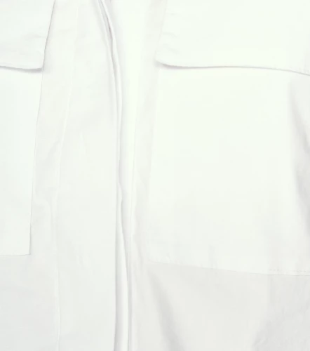 Yuliana Blusa Unicolor Con Bolsillo Y Cuello UnserBL