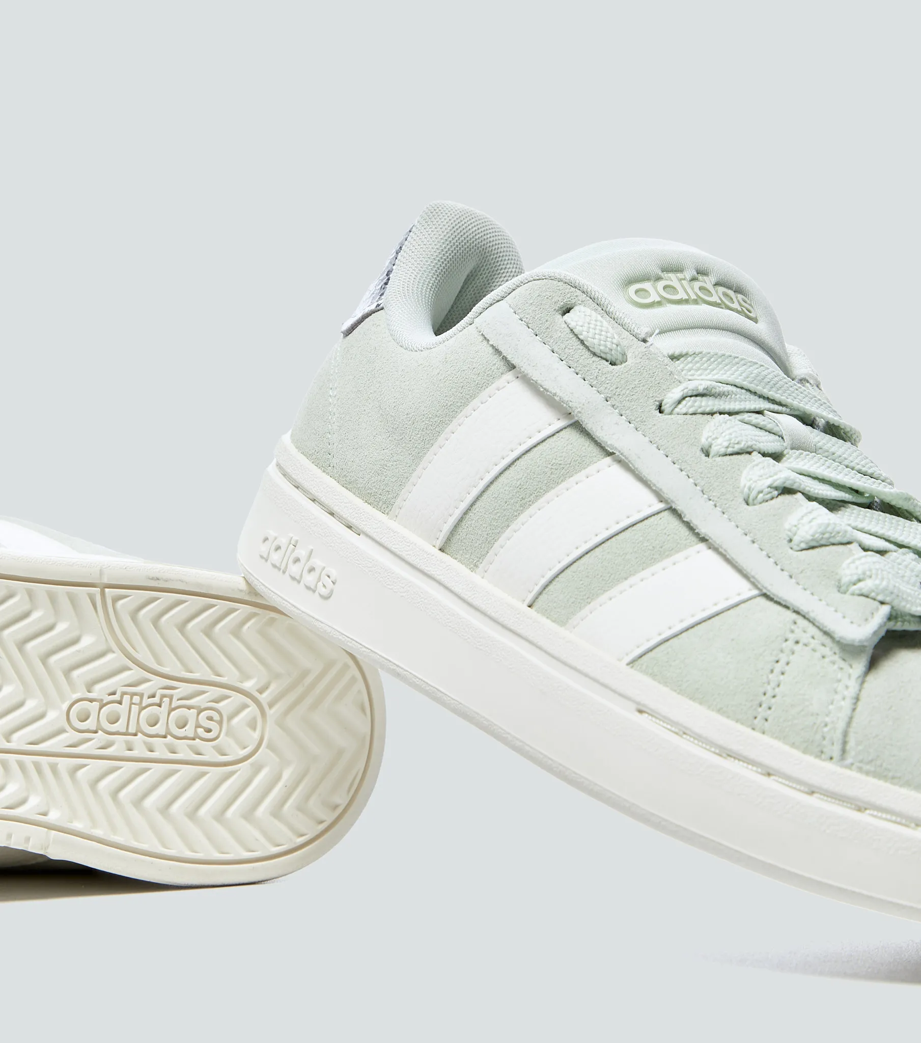 Tenis Adidas Grand Court Alpha 00s 130090 VD