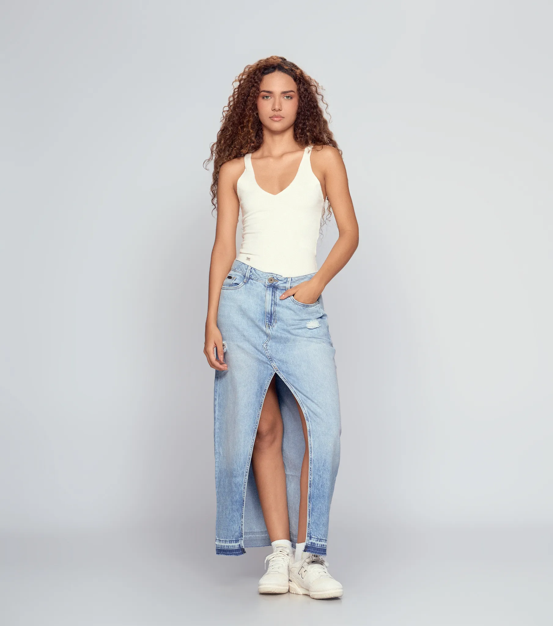 Paula Blusa Tejida De Tiras Unicolor Unser 832657 AR