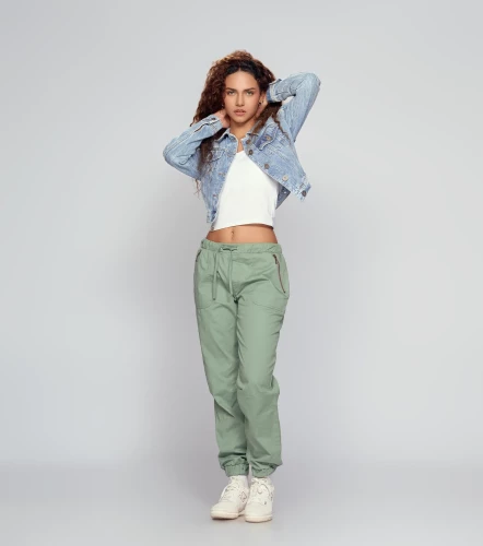 Alexis Jogger Unicolor Con Bolsillos Y Cordon UnserVD