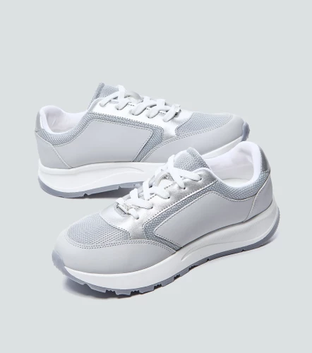 Tenis Para Mujer Unicolor Con Suela Alta DerekGR