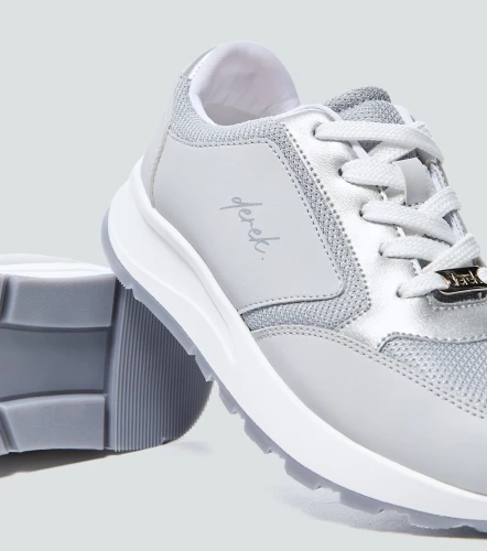 Tenis Para Mujer Unicolor Con Suela Alta DerekGR