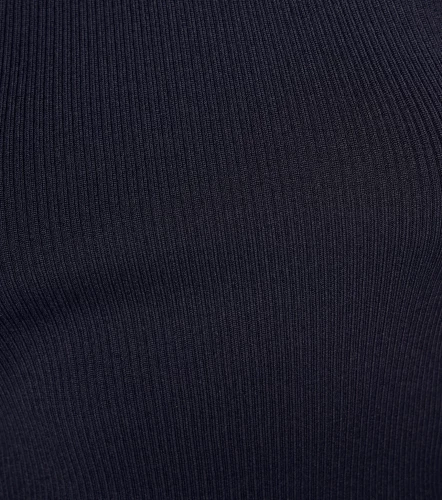 Blusa Cuello Halter Unicolor DerekNG