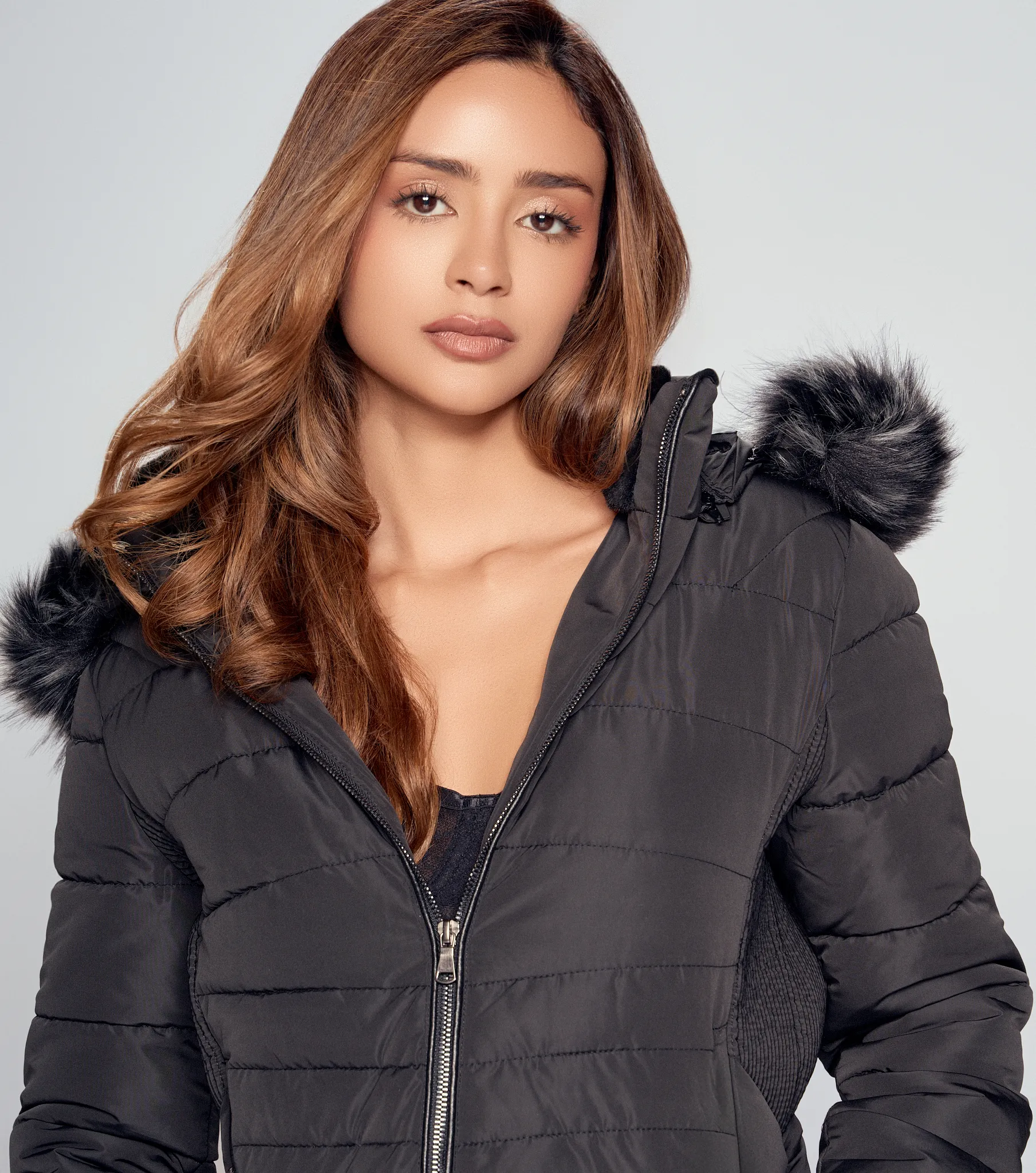 Chaqueta Acolchada Unicolor Derek 831061 BG