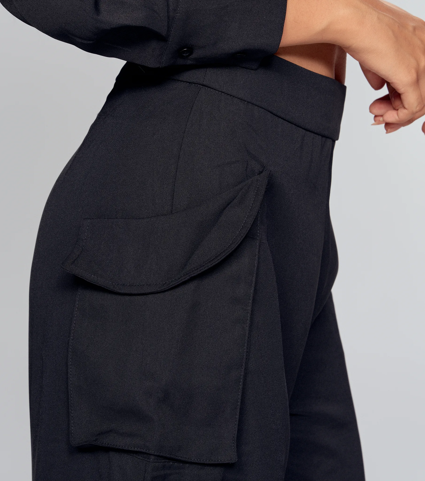 Conjunto Blusa Manga Larga Y Pantalon Unicolor Derek 833958 NG