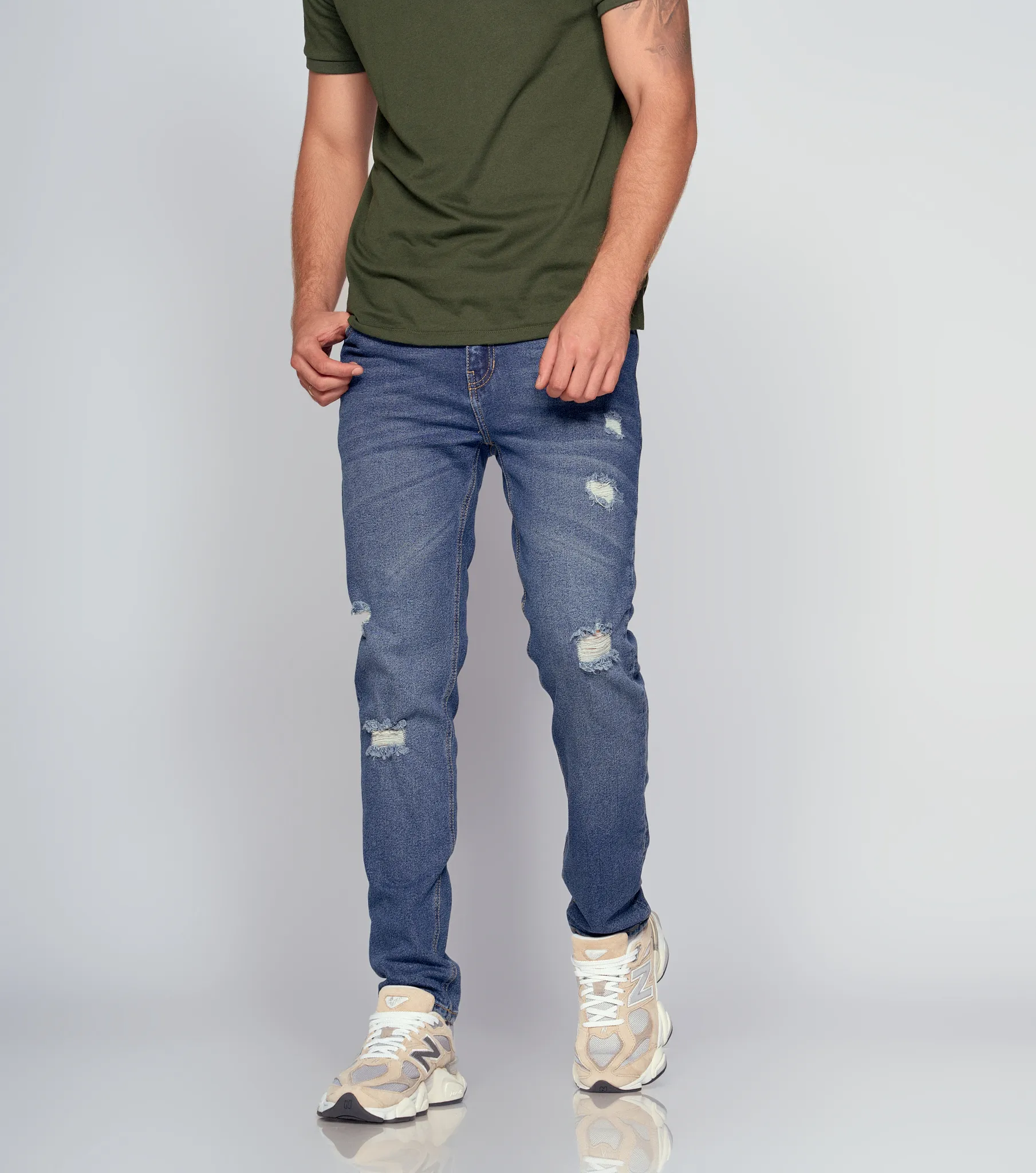 Jean Para Hombre Cinco Bolsillos Molderia Iron Con Rotos Unser 834219 AZ