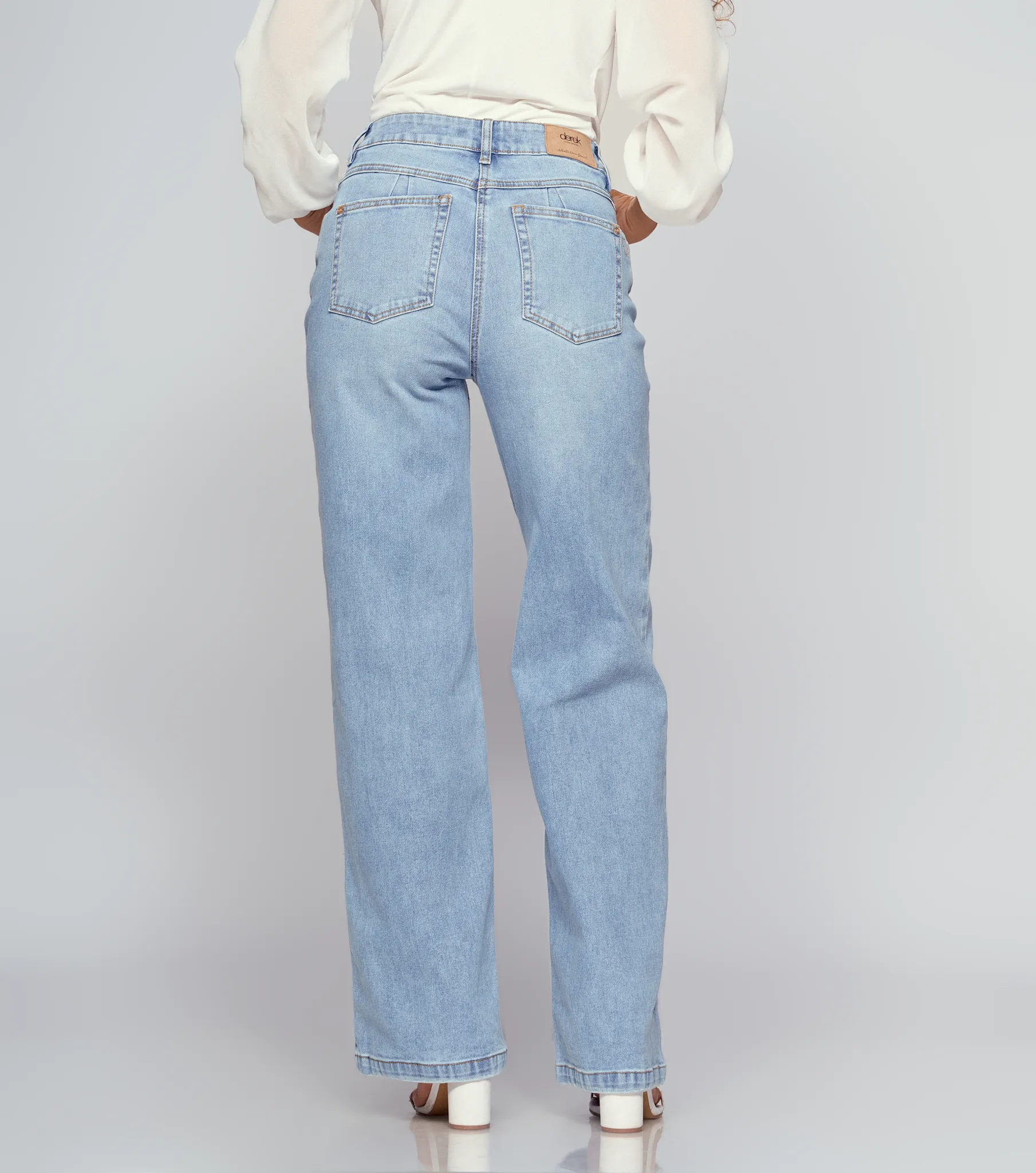 Jean Para Mujer Bota Recta Con Proceso Praga Romina Derek 833743 AZ