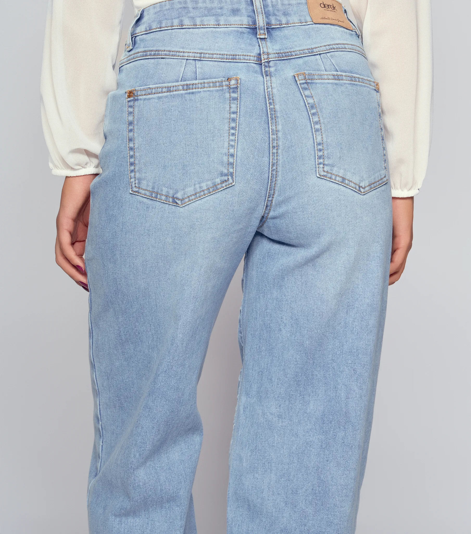 Jean Para Mujer Bota Recta Con Proceso Praga Romina Derek 833743 AZ