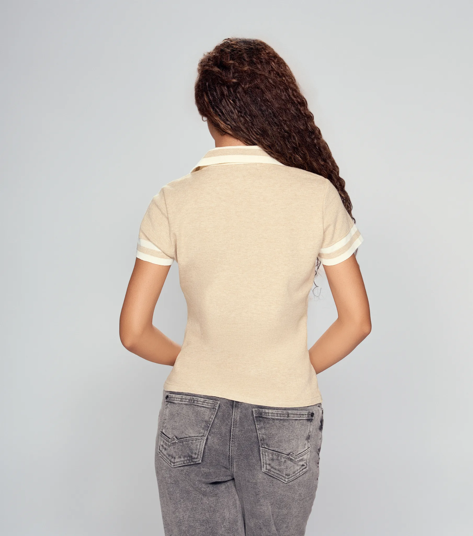 Karoll Blusa Tejida Con Cuello Y Escote V Unser 832679 AR