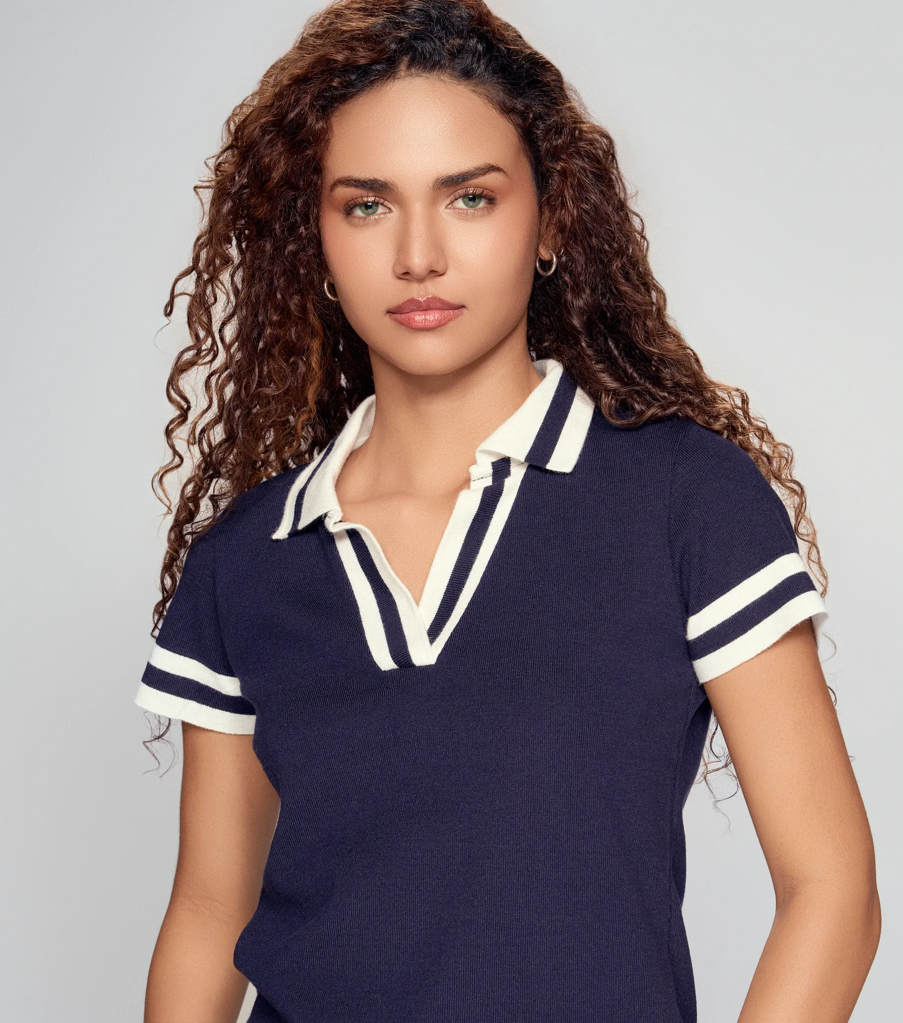 Karoll Blusa Tejida Con Cuello Y Escote V Unser 832679 AR
