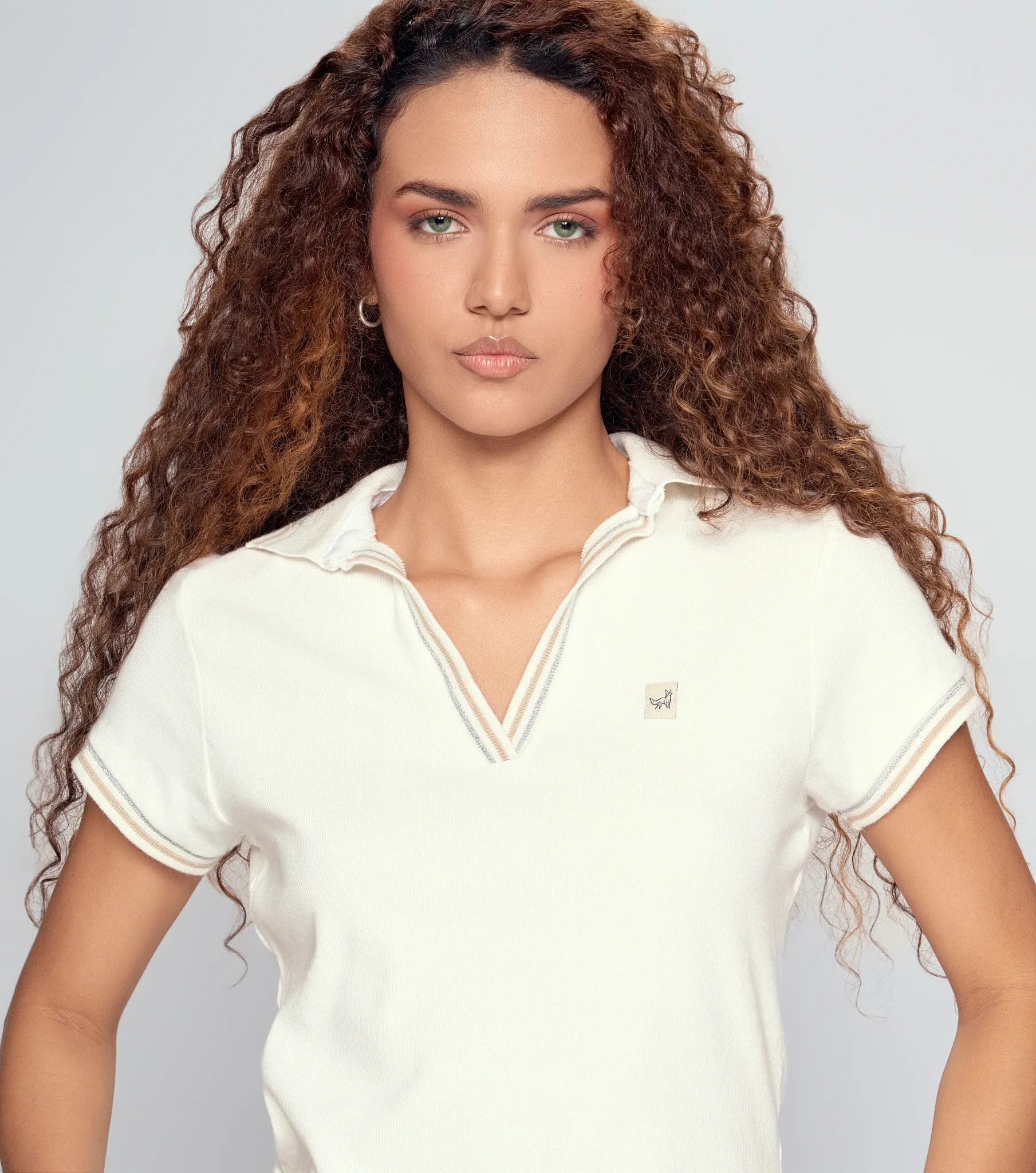 Laura Polo Unicolor Cuello En V Con Martingala Cuello Y Punos Tejidos Unser 834541 AR