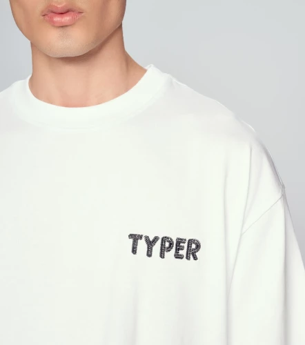 Oporto T Shirt Oversized Bordado Y Estampado TyperBL