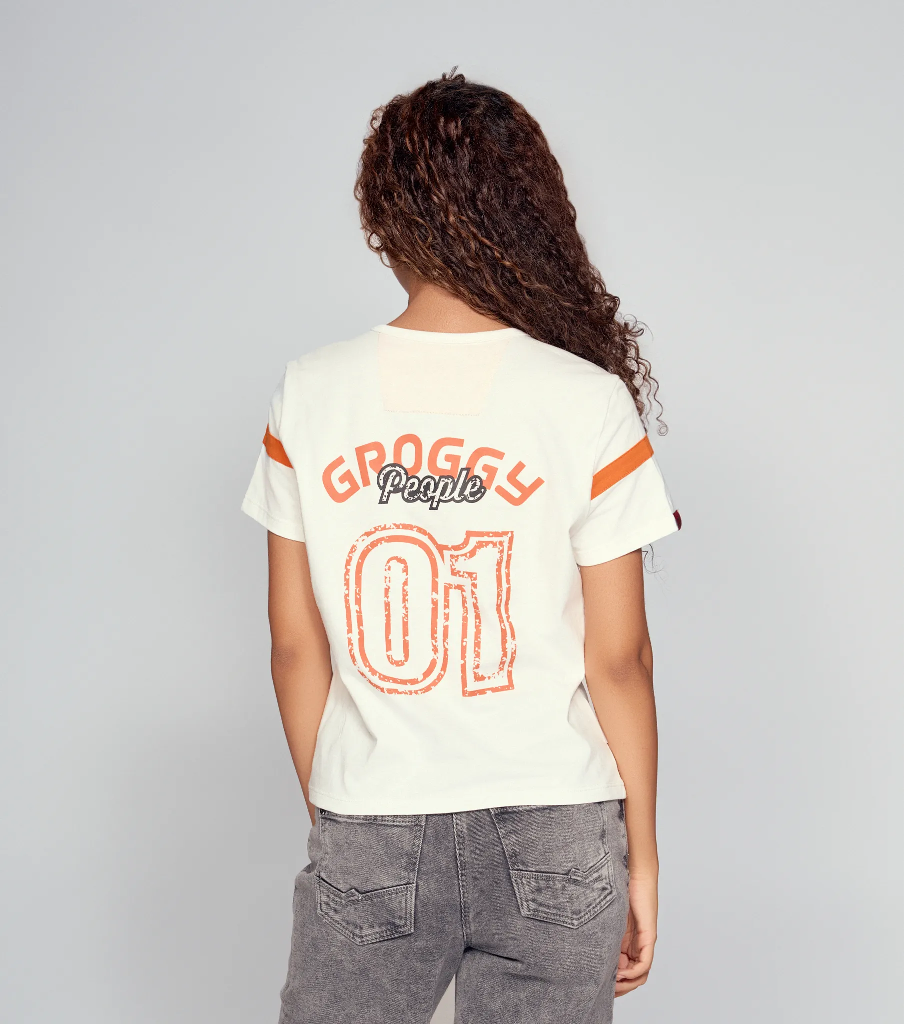 Rowanda T Shirt Regular Femenina Groggy 834572 CR