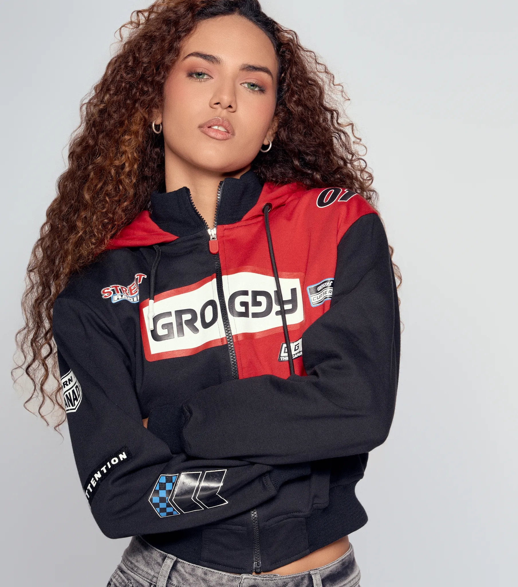 Shantal Crop Hoodie Femenino GroggyCU