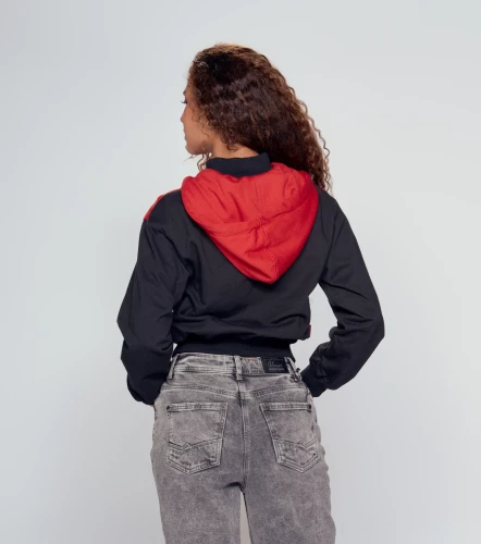 Shantal Crop Hoodie Femenino GroggyCU