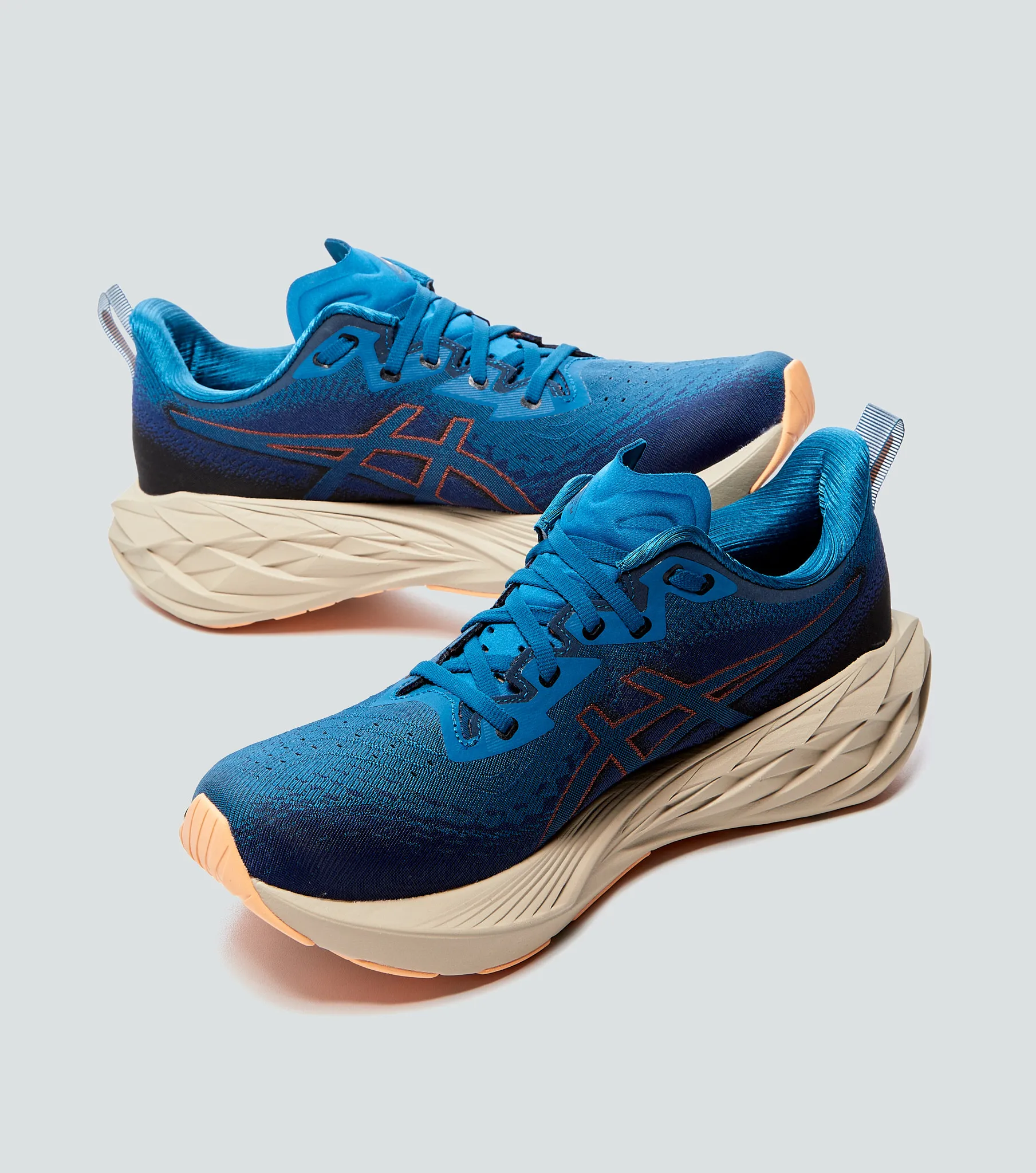 Tenis Asics Novablast 4 130269 AT