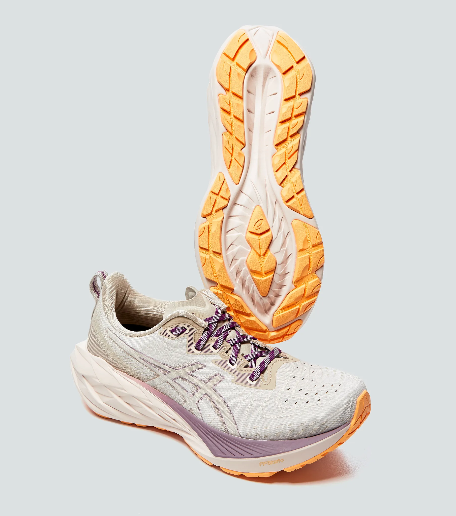 Tenis Asics Novablast 4tr 130266 CR