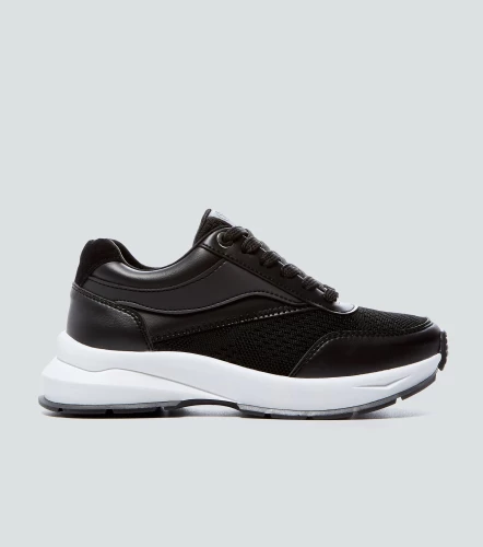 Tenis Para Mujer Unicolor Con Suela Alta DerekNG