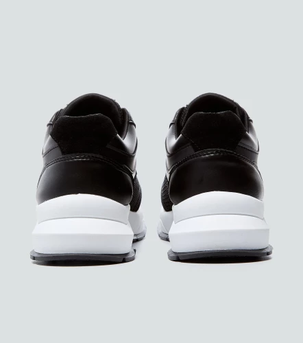 Tenis Para Mujer Unicolor Con Suela Alta DerekNG