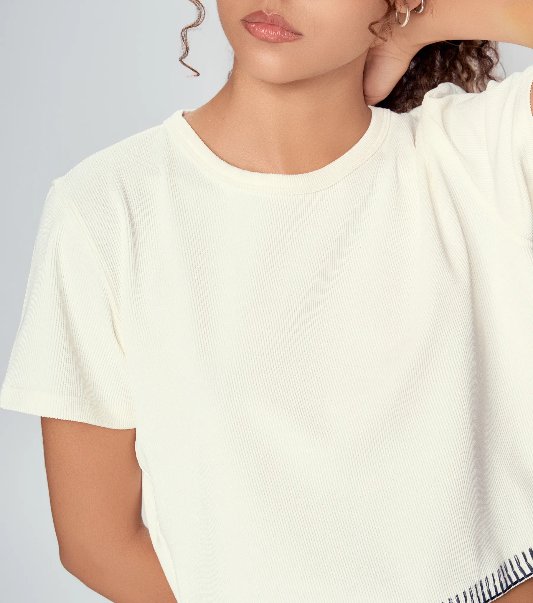 Violetta Blusa Crop Bordada Typer 835314 BH