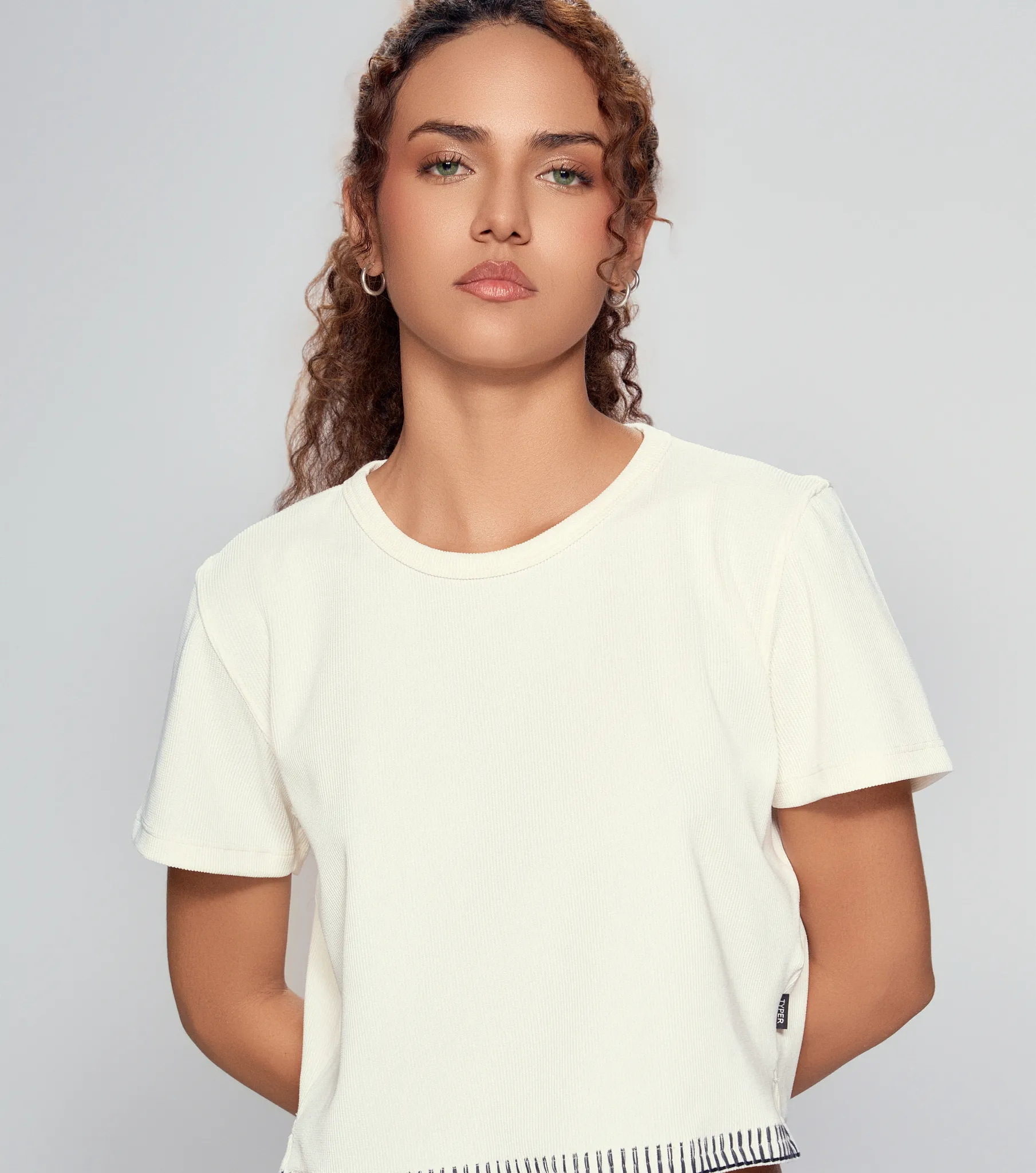 Violetta Blusa Crop Bordada Typer 835314 BH