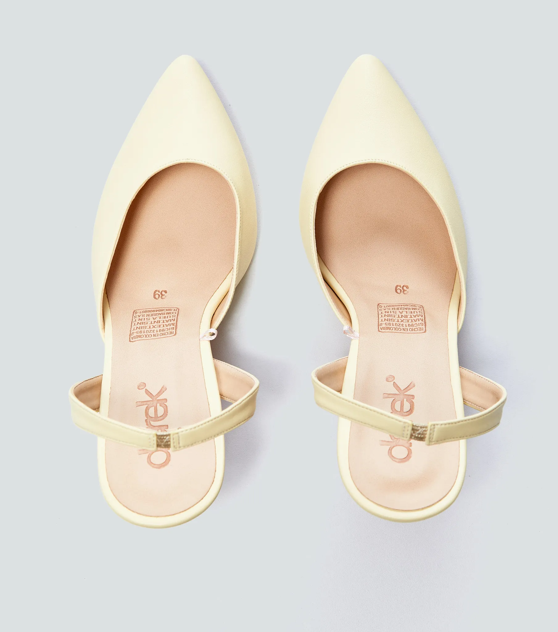 Zapatilla Para Mujer Con Tacon Unicolor Derek 834946 AM