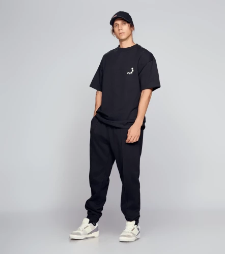 Adam Jogger En Burda Unicolor TyperNG