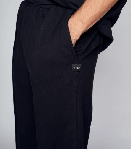 Adam Jogger En Burda Unicolor TyperNG