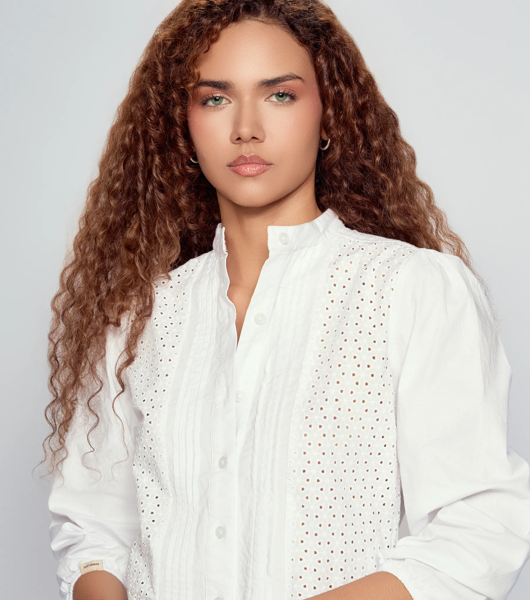 Blusa Para Mujer Con Oajlillo Y Alforzas Unser 830837 BL