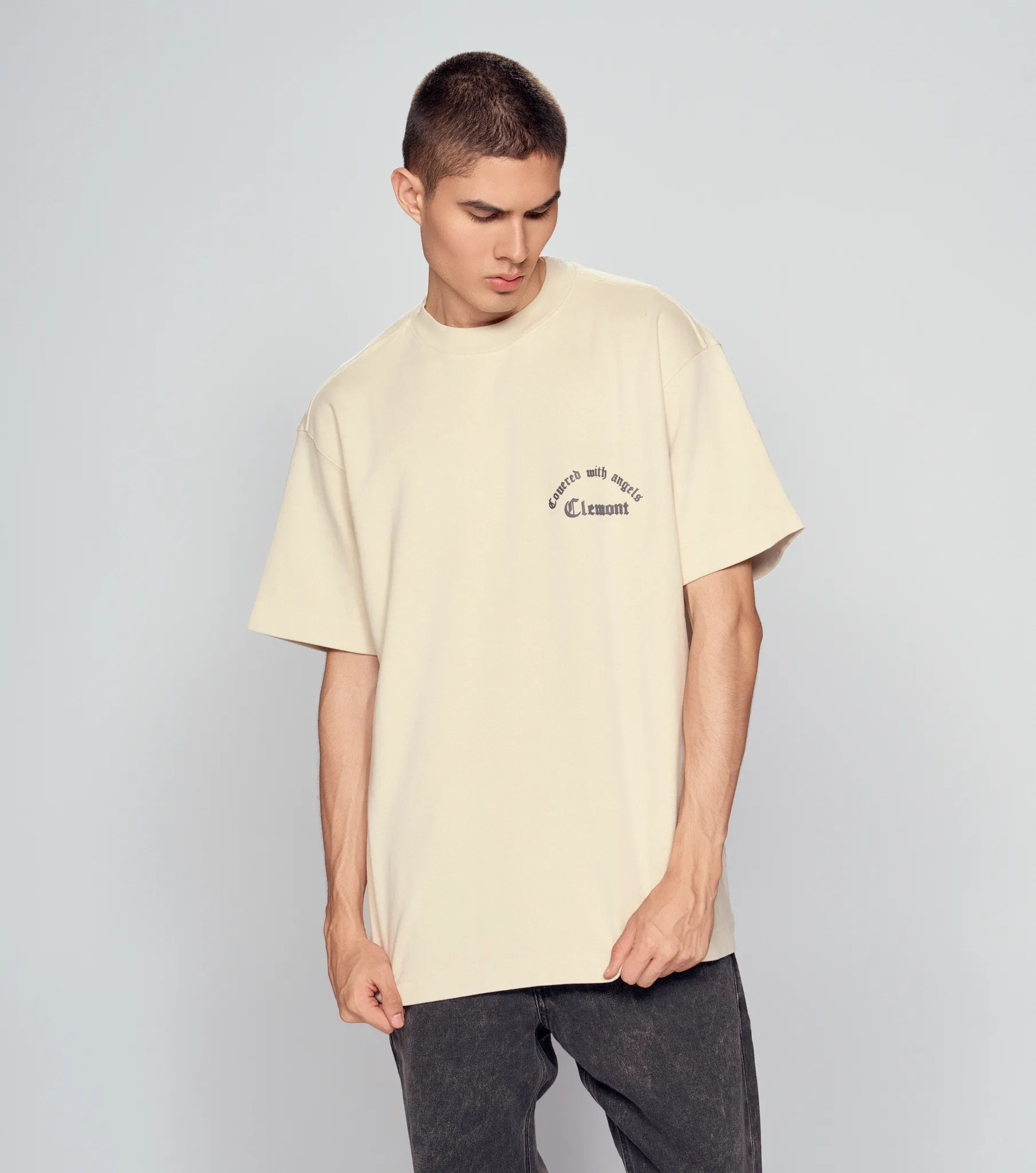 Camiseta Clemont Oversized IlluminatoBG