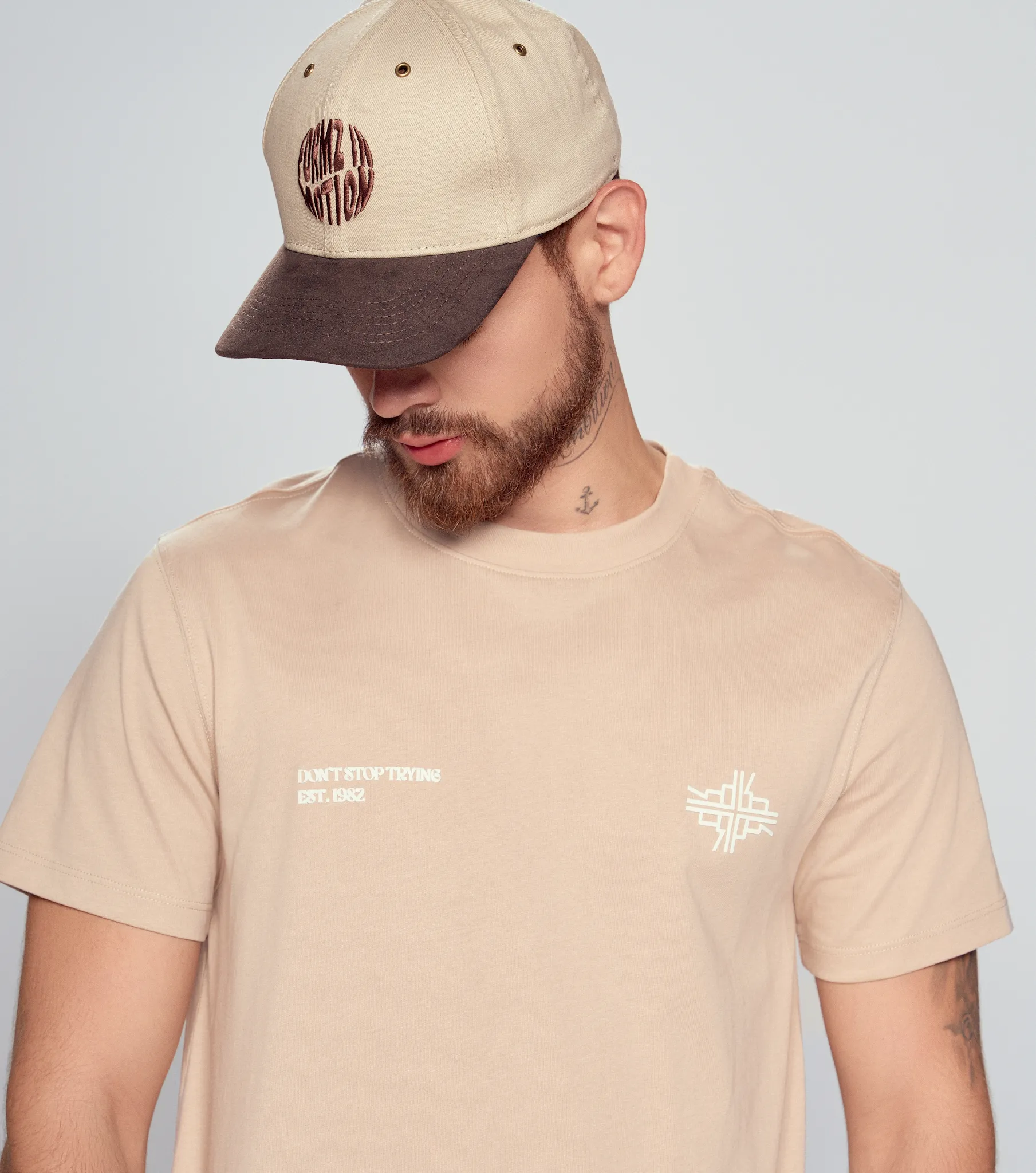 Comfort Louis T Shirt Unicolor Estampado Unser 835010 AR