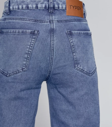 Emily Jean Wideleg Cargo TyperAZ