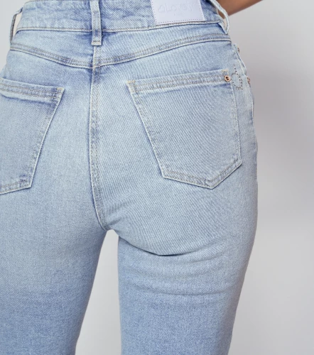 Jean Para Mujer Praga Yuya Derek LovelyAZ