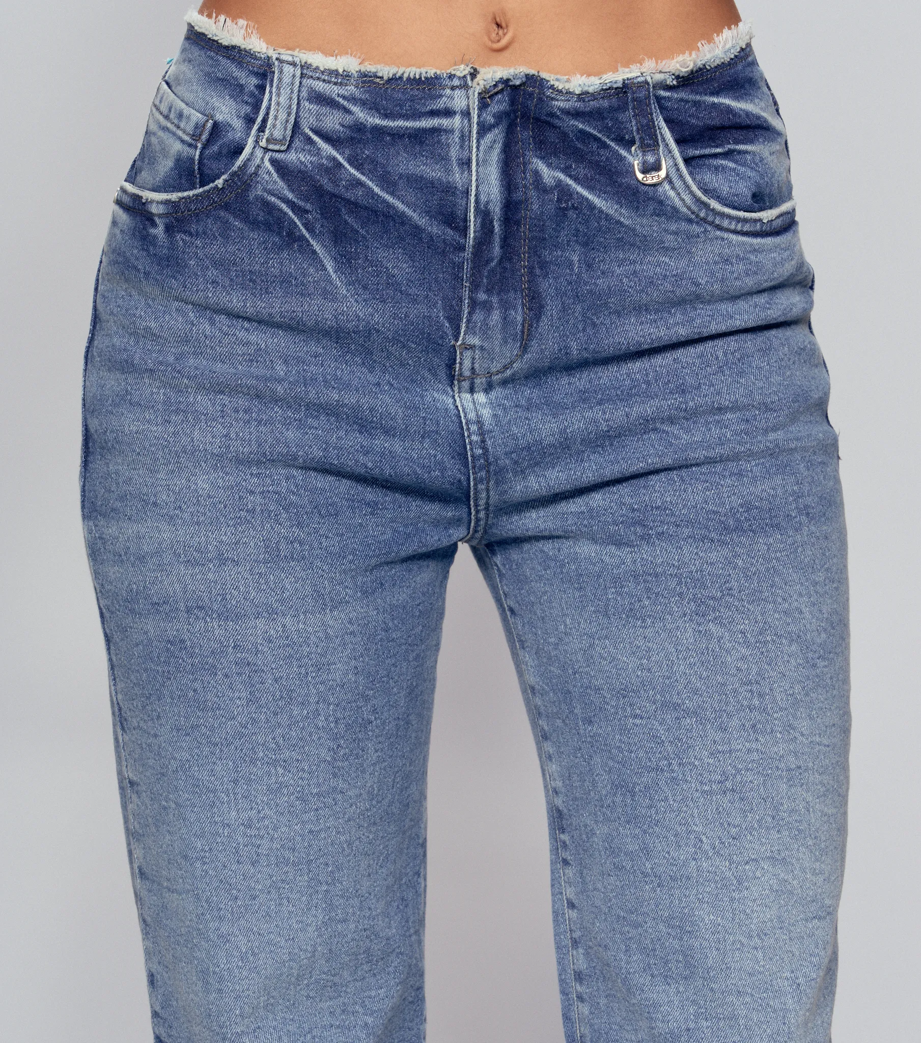 Jean Para Mujer Sin Pretina Con Proceso Barcelona Kendall Derek 834733 AZ