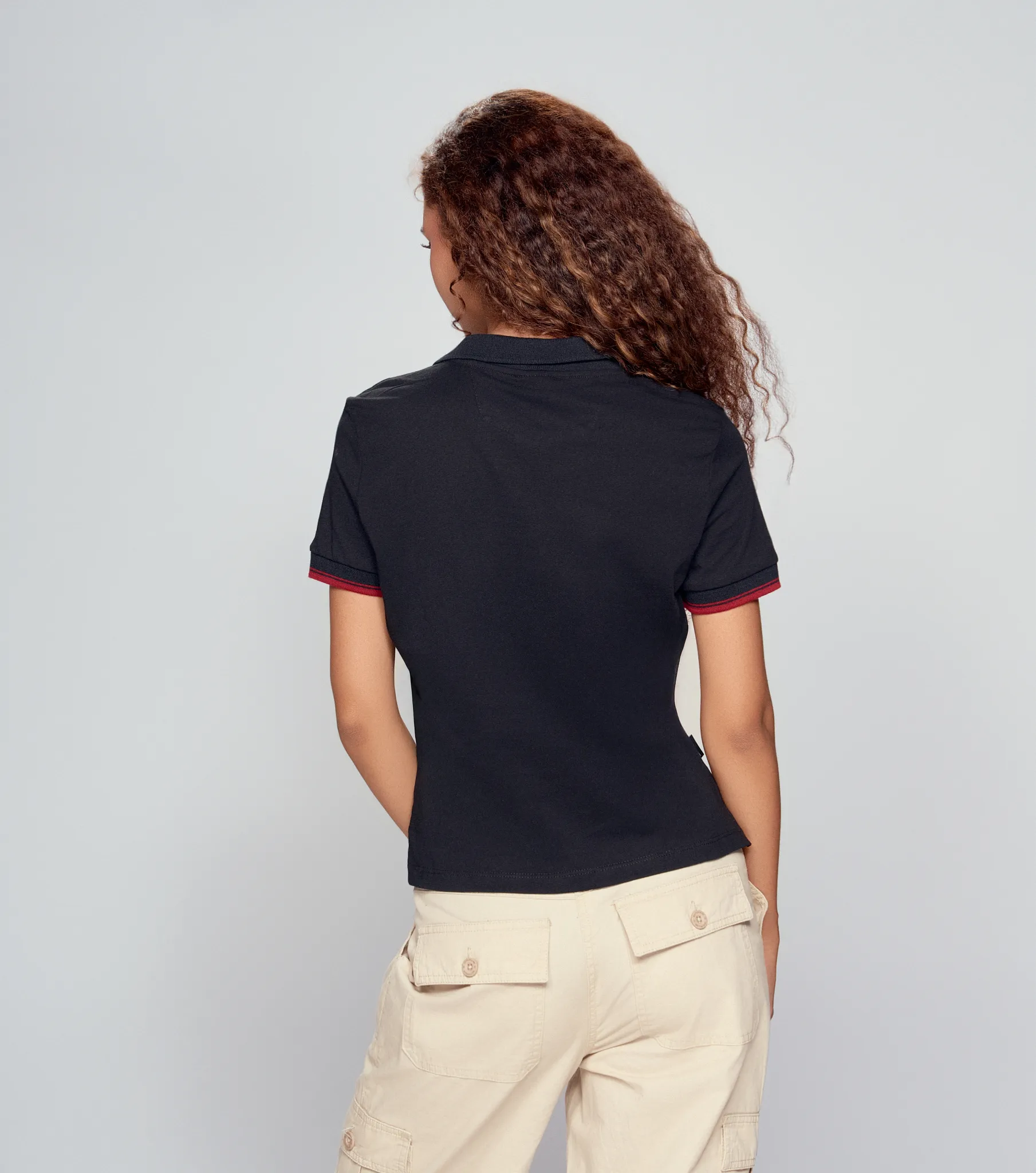 Peggy Polo Slim Fit Femenina 834720 BL