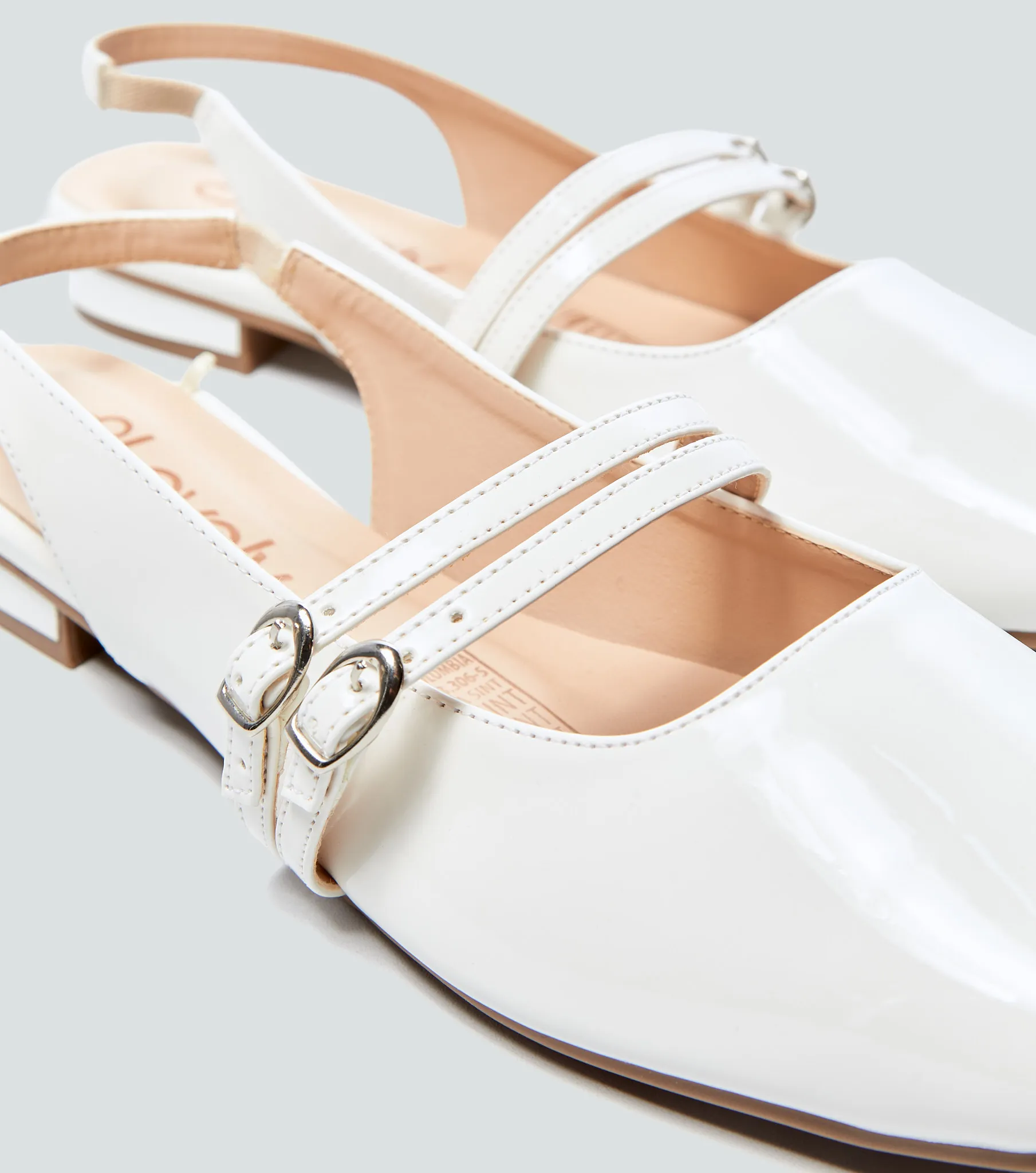 Saray Baleta Para Mujer Derek Lovely 835505 BL