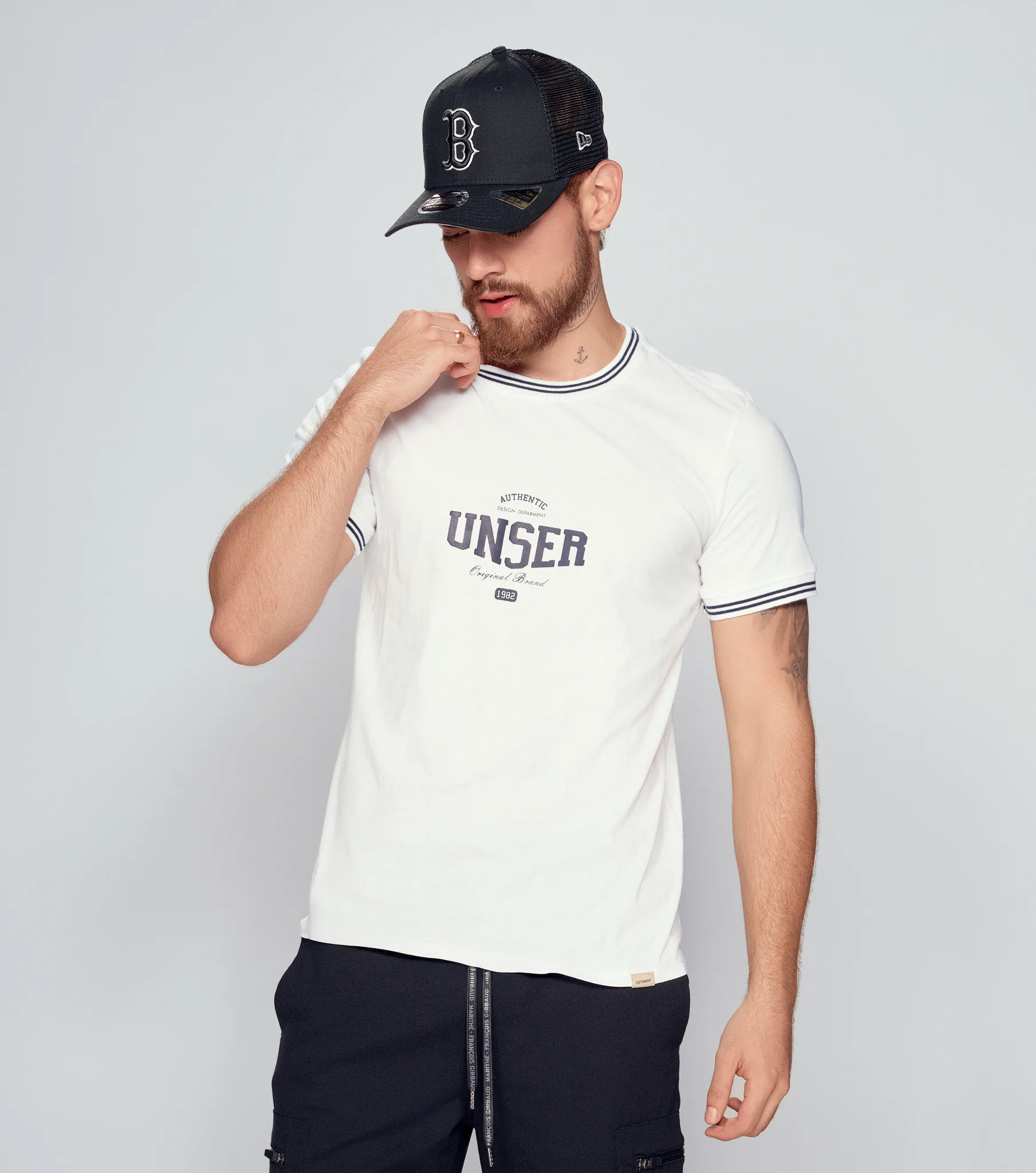 T Shirt Para Hombre Molderia Comfort Unicolor Con Estampado Unser 833906 BL