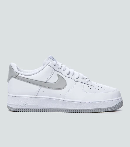 Tenis Nike Air Force 1 07BL