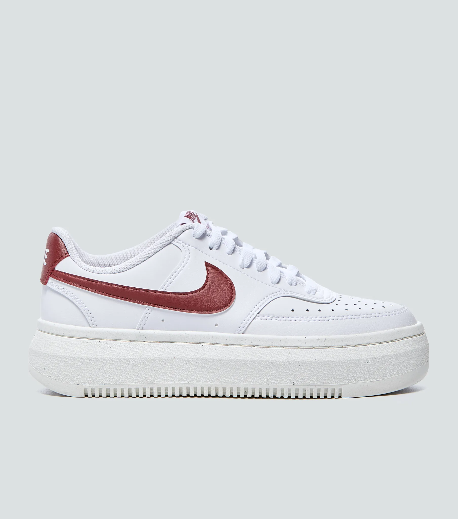Tenis Nike W Court Vision AltaBL
