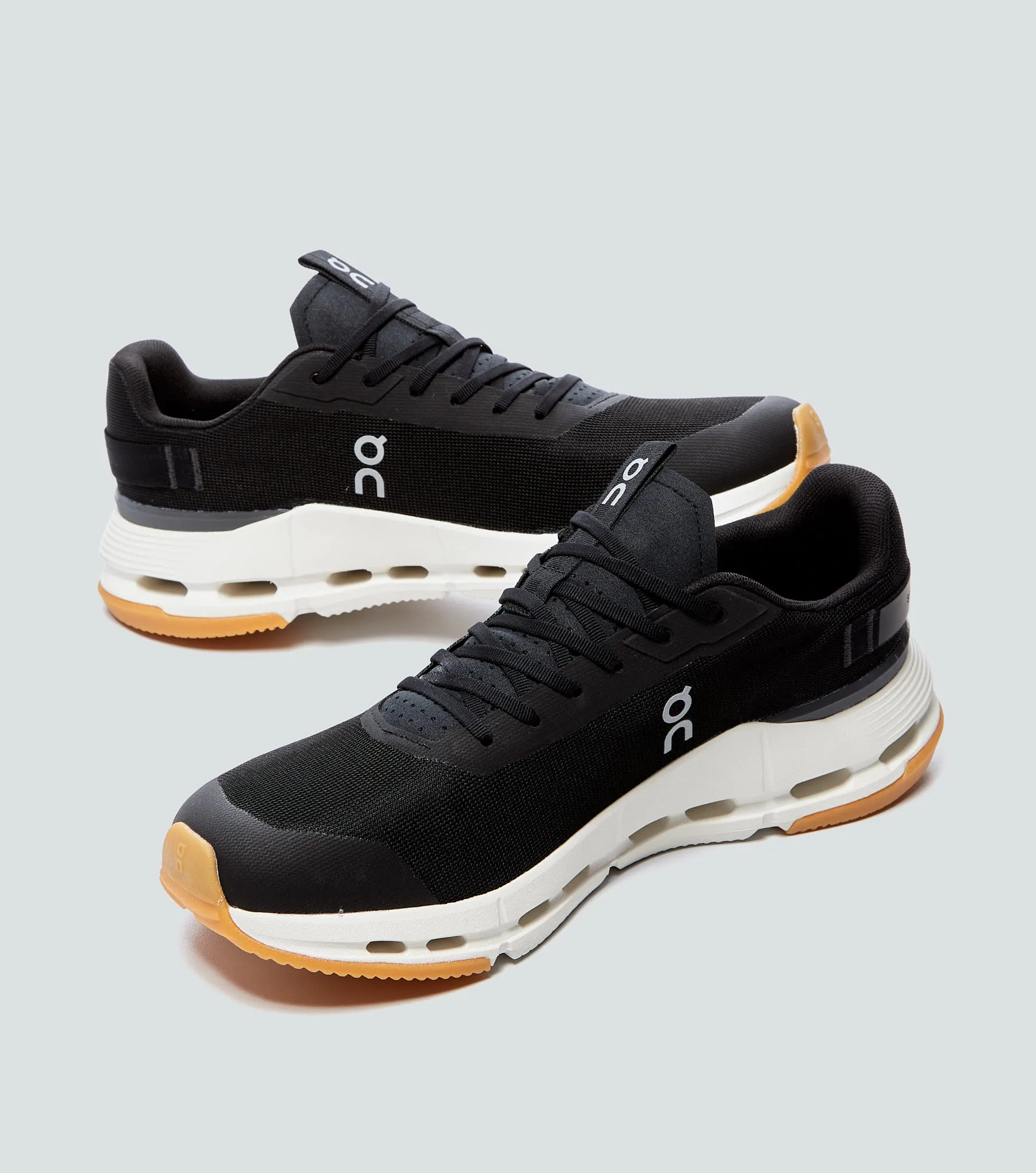 Tenis On Running Cloudnova Form 2 130605 