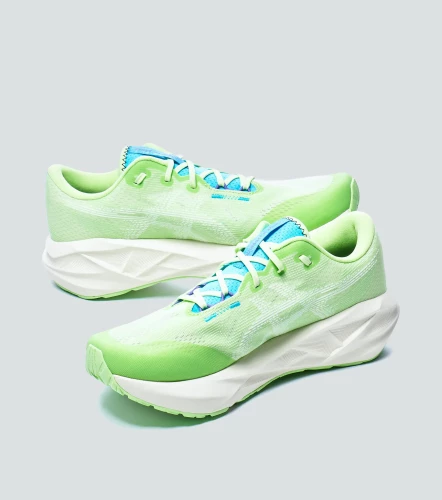 Tenis Asics Novablast 5trVD