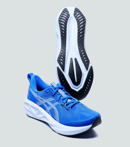 Tenis Asics Novablast 5AZ